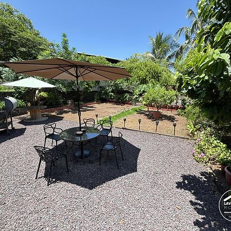 Lava House Hostal Puerto Ayora  Εξωτερικό φωτογραφία