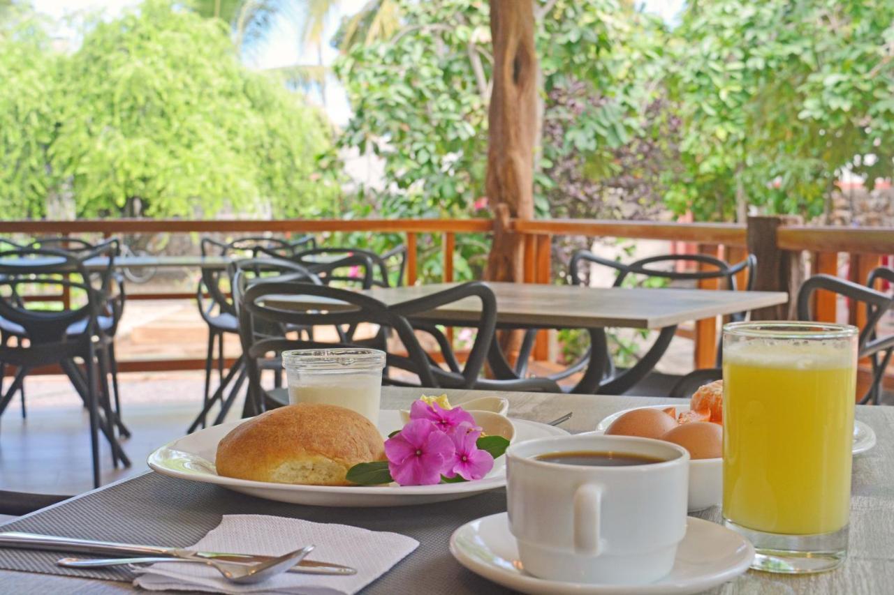 Lava House Hostal Puerto Ayora  Εξωτερικό φωτογραφία