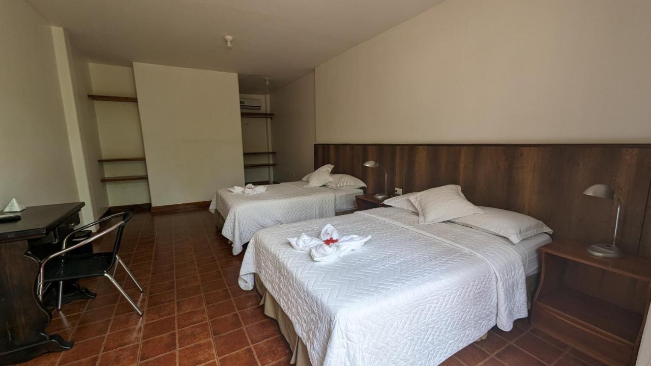 Lava House Hostal Puerto Ayora  Εξωτερικό φωτογραφία