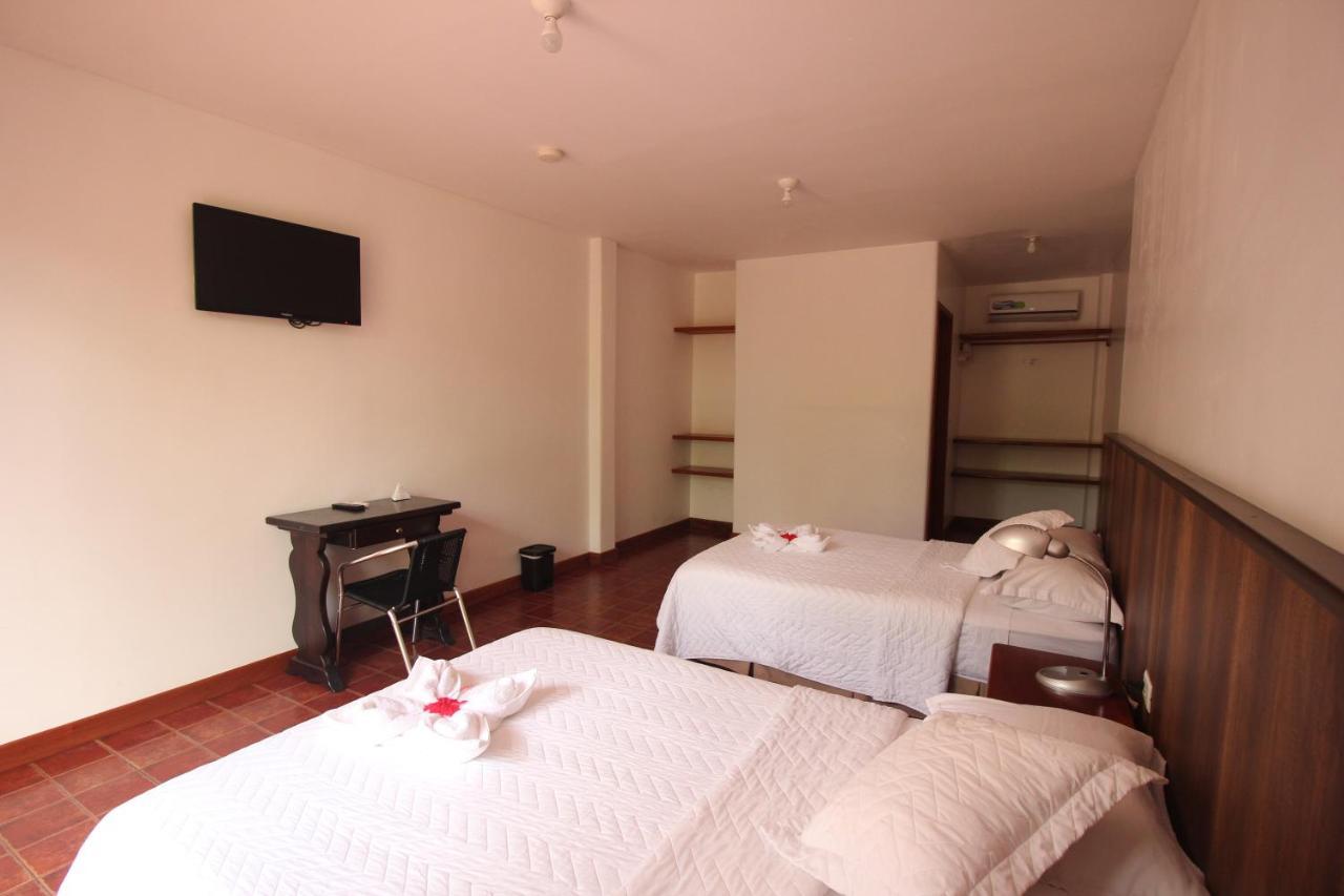 Lava House Hostal Puerto Ayora  Εξωτερικό φωτογραφία