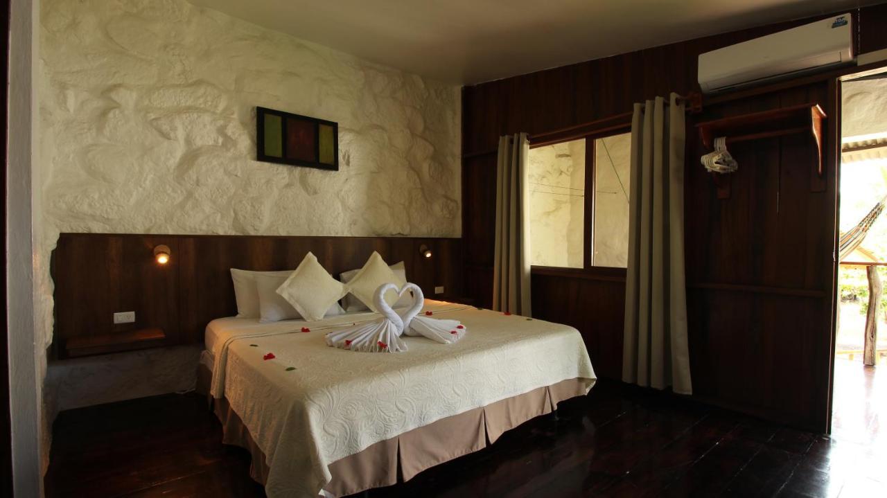 Lava House Hostal Puerto Ayora  Εξωτερικό φωτογραφία