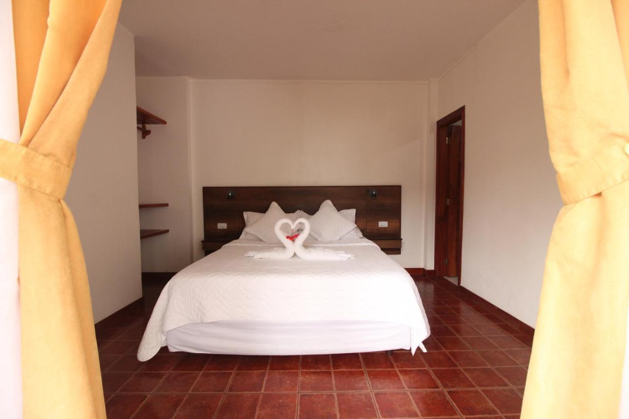 Lava House Hostal Puerto Ayora  Εξωτερικό φωτογραφία
